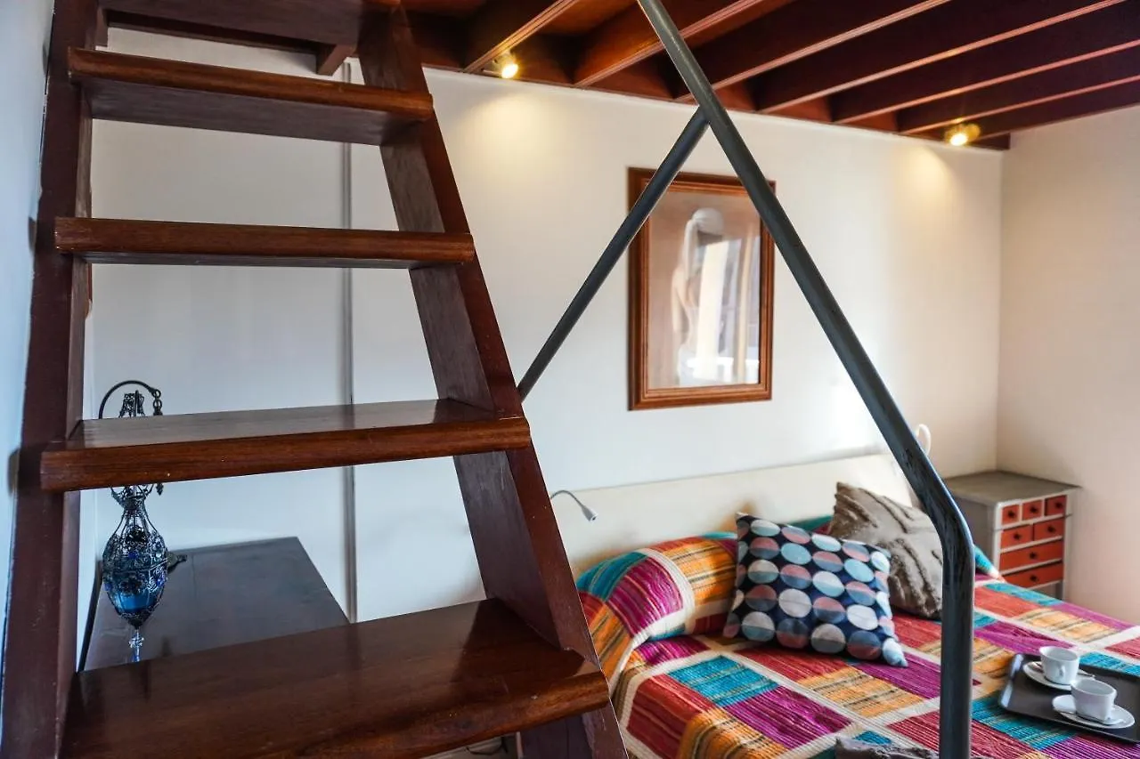 Sky & Sea, The House By The Beach Candelaria Holiday home